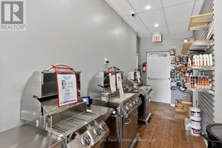 70 KING STREET E, Cobourg, Ontario, K9A1K9