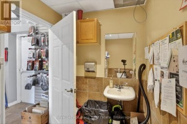 70 KING STREET E Cobourg Ontario photo 11