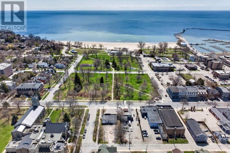 70 KING STREET E, Cobourg, Ontario, K9A1K9