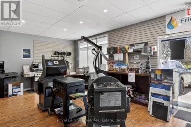 70 KING STREET E Cobourg Ontario photo 6