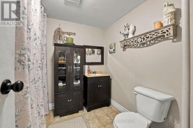 208 BYRON STREET Quinte West (Trenton Ward) Ontario photo 32