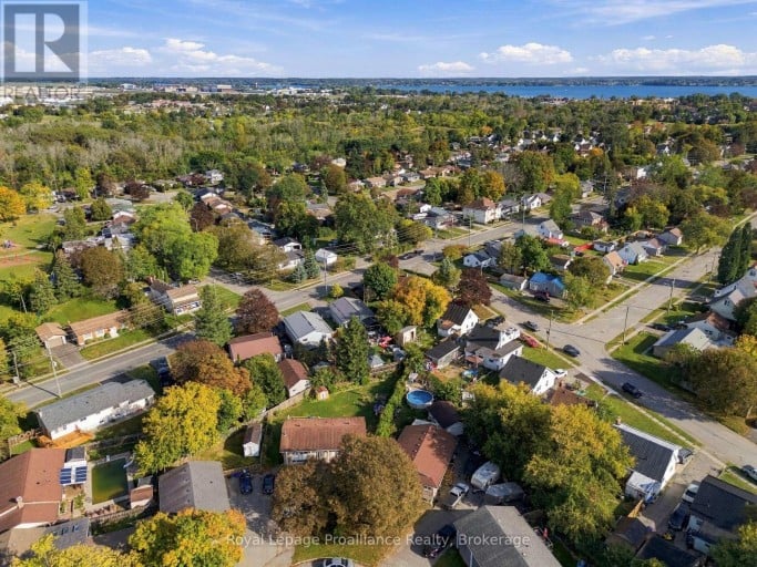 208 BYRON STREET, Quinte West (Trenton Ward), Ontario, K8V2Z1