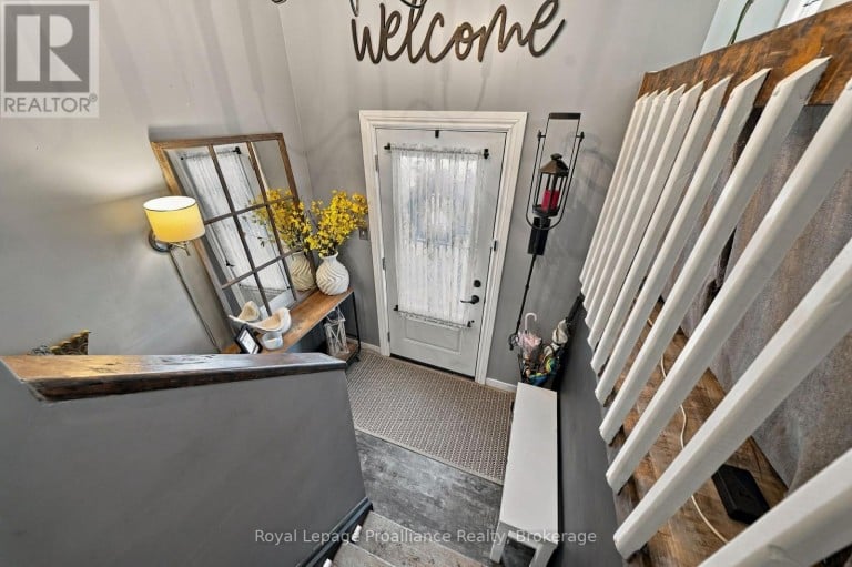 208 BYRON STREET, Quinte West (Trenton Ward), Ontario, K8V2Z1