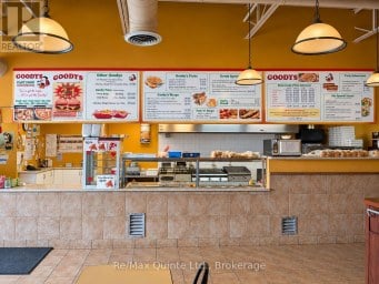 470 DUNDAS STREET E Belleville (Belleville Ward) Ontario photo 1
