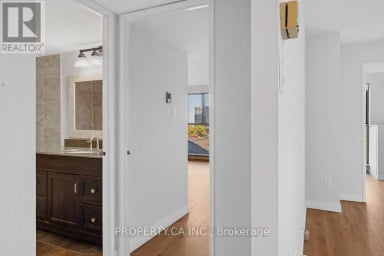 608 - 65 SCADDING AVENUE Toronto (Waterfront Communities) Ontario photo 15