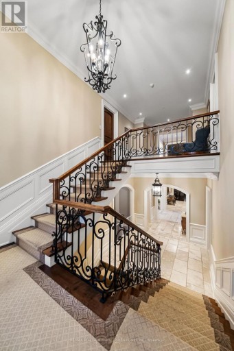 55 THORNBANK ROAD, Vaughan (Uplands), Ontario, L4J2A1