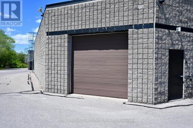 16 - 4 VATA COURT Aurora (Aurora Village) Ontario photo 2