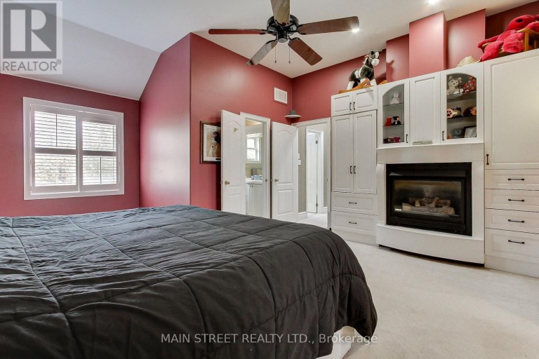 276 CRAWFORD STREET, Barrie (Ardagh), Ontario, L4N3W8
