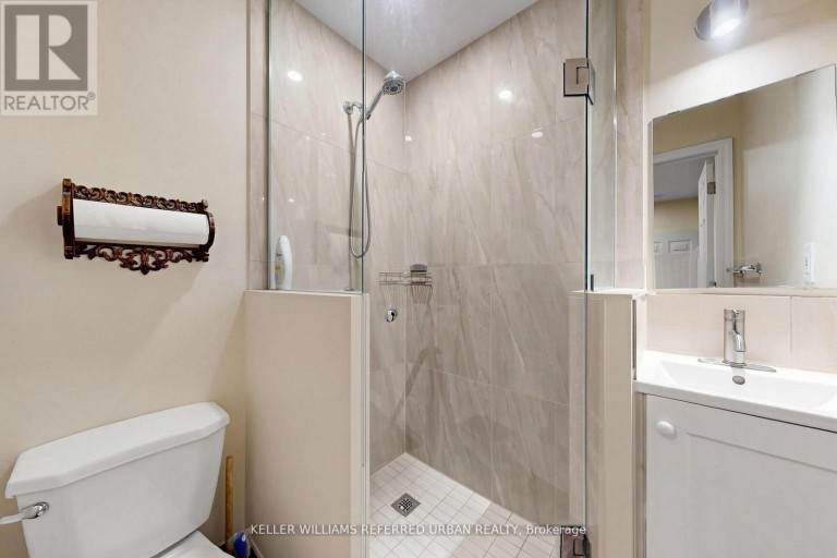 1218 BLOOR STREET W, Toronto (Dovercourt-Wallace Emerson-Junction), Ontario, M6H1N3
