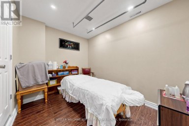 1218 BLOOR STREET W Toronto (Dovercourt-Wallace Emerson-Junction) Ontario photo 13