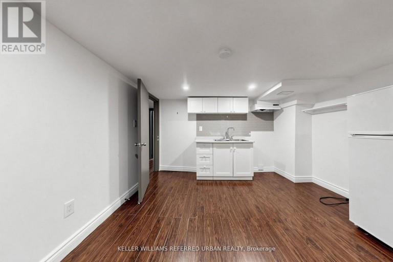 1218 BLOOR STREET W, Toronto (Dovercourt-Wallace Emerson-Junction), Ontario, M6H1N3