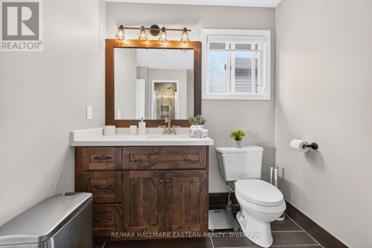 25 EDGERTON DRIVE, Clarington (Bowmanville), Ontario, L1C4S7