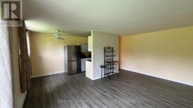 207 - 1830 DUMONT STREET London East (East H) Ontario photo 5