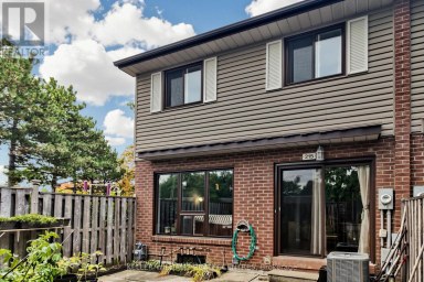215 - 215 BARONWOOD COURT Brampton (Brampton North) Ontario photo 27