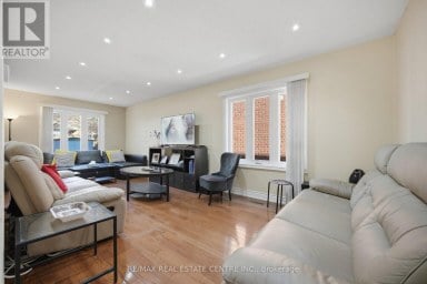 22 FAYWOOD DRIVE Brampton (Fletcher's West) Ontario photo 10