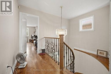 22 FAYWOOD DRIVE Brampton (Fletcher's West) Ontario photo 22