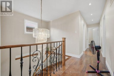 22 FAYWOOD DRIVE Brampton (Fletcher's West) Ontario photo 23