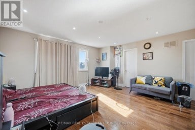 22 FAYWOOD DRIVE Brampton (Fletcher's West) Ontario photo 25