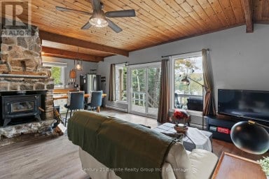 1255 ROSS LAKE ROAD Dysart et al (Harburn) Ontario photo 10