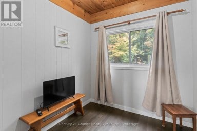 1255 ROSS LAKE ROAD Dysart et al (Harburn) Ontario photo 14