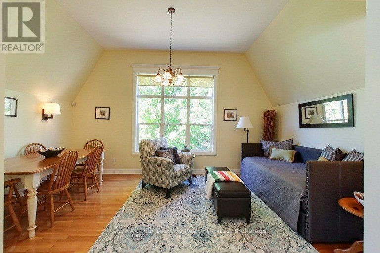 201 - 184 SNOWBRIDGE WAY, Blue Mountains, Ontario, L9Y0V1