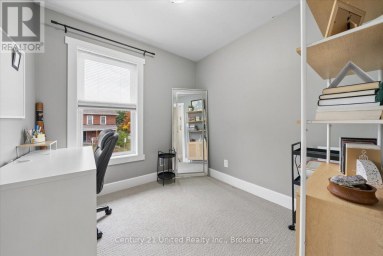 555 ROMAINE STREET Peterborough (Town Ward 3) Ontario photo 28