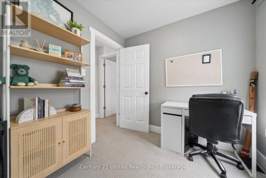 555 ROMAINE STREET Peterborough (Town Ward 3) Ontario photo 29
