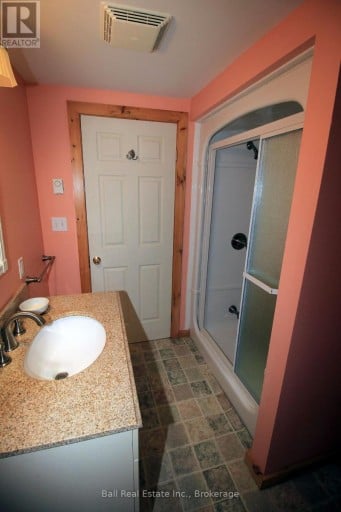 1034 CHARLIE GEORGE LAKE DRIVE N, Dysart et al (Harcourt), Ontario, K0L1X0