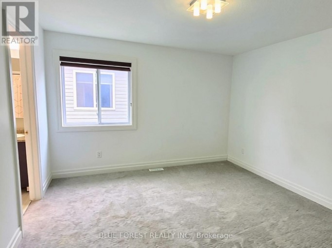 23 - 2587 SHEFFIELD BOULEVARD, London South (South U), Ontario, N6M0G4