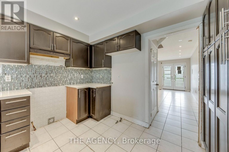 45 PALOMINO PLACE, Whitby (Pringle Creek), Ontario, L1R2V5