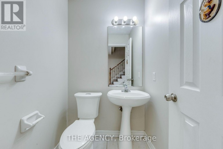45 PALOMINO PLACE, Whitby (Pringle Creek), Ontario, L1R2V5