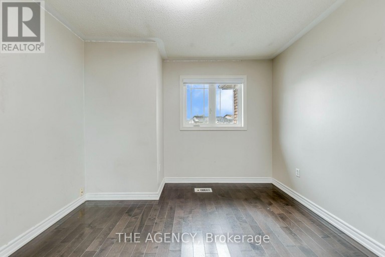45 PALOMINO PLACE, Whitby (Pringle Creek), Ontario, L1R2V5