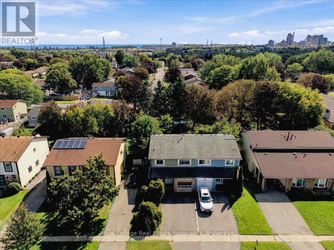 62 ALONNA STREET, Clarington (Bowmanville), Ontario, L1C3P8