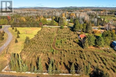 2265 GOVERNMENT ROAD Thunder Bay (McIntyre South) Ontario photo 1