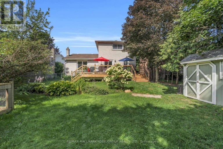606 HAINES ROAD, Newmarket (Bristol-London), Ontario, L3Y6V5