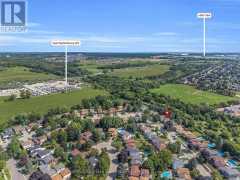 606 HAINES ROAD Newmarket (Bristol-London) Ontario photo 46