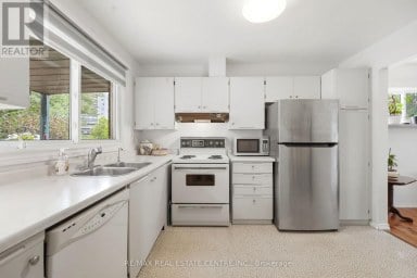 25 SCOTTSDALE COURT Brampton (Brampton East) Ontario photo 14
