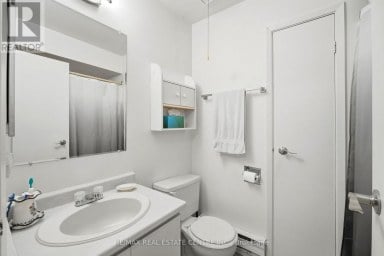 25 SCOTTSDALE COURT Brampton (Brampton East) Ontario photo 26
