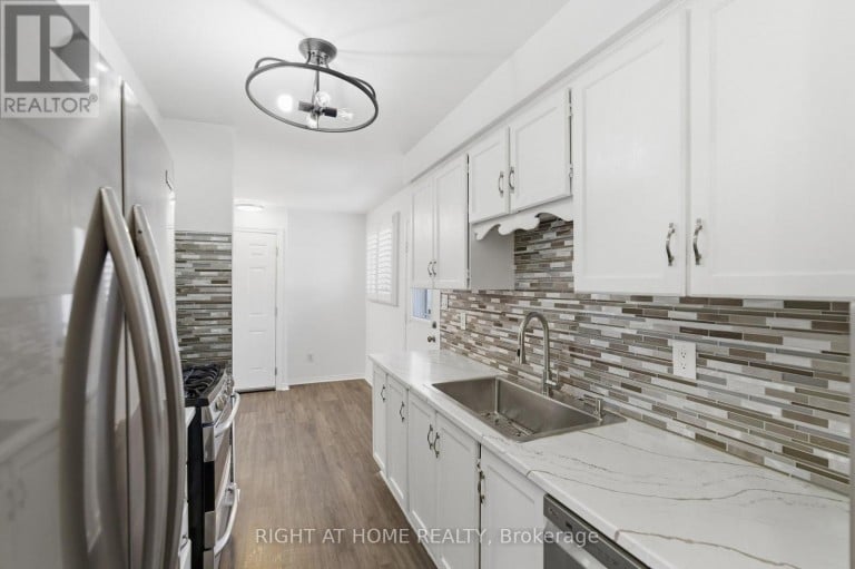 341 REXFORD DRIVE, Hamilton (Randall), Ontario, L8W1W2