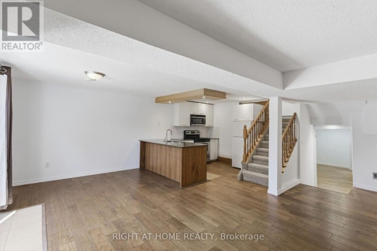 341 REXFORD DRIVE, Hamilton (Randall), Ontario, L8W1W2
