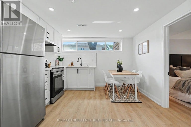 311 EAST 14TH STREET, Hamilton (Hill Park), Ontario, L9A4C1