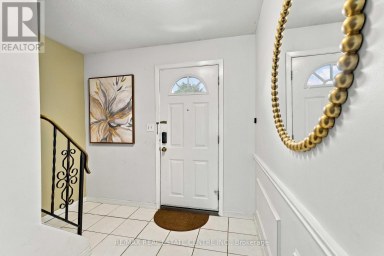 4 - 899 STONE CHURCH ROAD E Hamilton (Quinndale) Ontario photo 2
