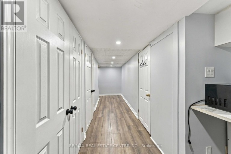 4 - 899 STONE CHURCH ROAD E, Hamilton (Quinndale), Ontario, L8W1B2