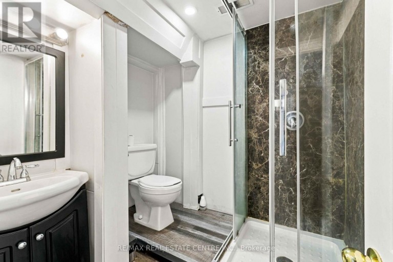 4 - 899 STONE CHURCH ROAD E, Hamilton (Quinndale), Ontario, L8W1B2