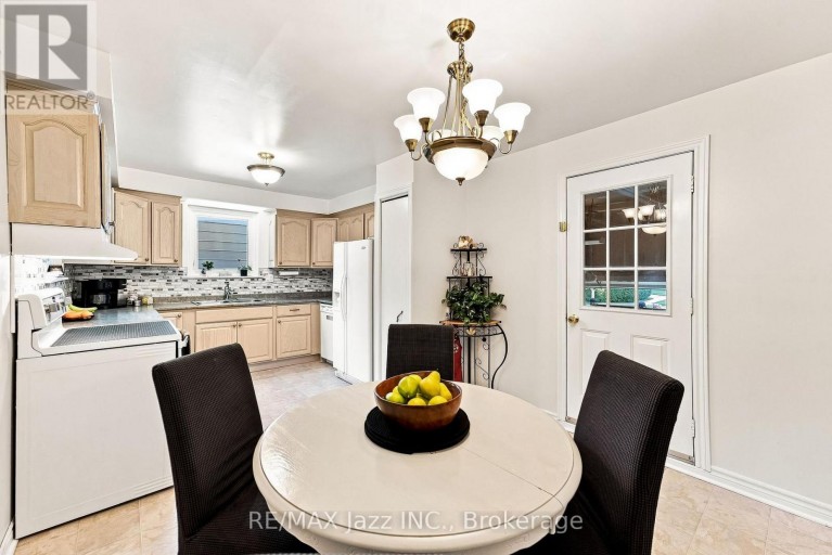76 CHESTER CRESCENT, Scugog (Port Perry), Ontario, L9L1K8