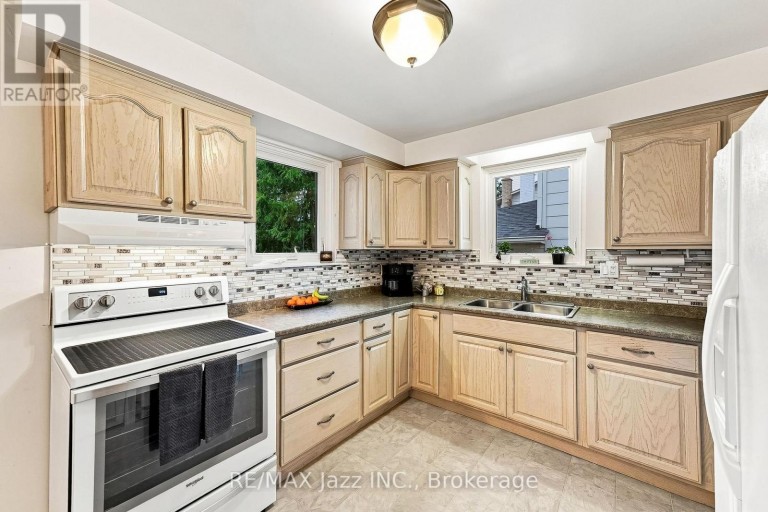76 CHESTER CRESCENT, Scugog (Port Perry), Ontario, L9L1K8