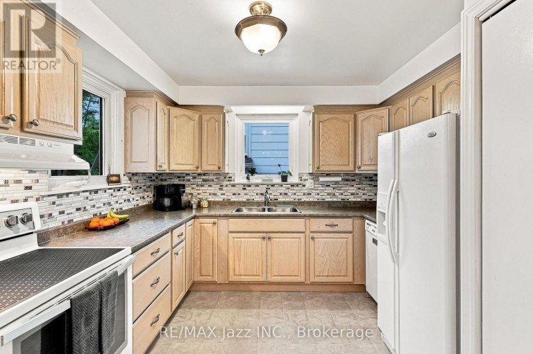 76 CHESTER CRESCENT, Scugog (Port Perry), Ontario, L9L1K8