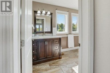 2491 HARMONY ROAD Tyendinaga (Tyendinaga Township) Ontario photo 17
