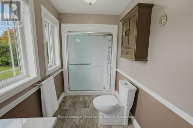 2491 HARMONY ROAD Tyendinaga (Tyendinaga Township) Ontario photo 18