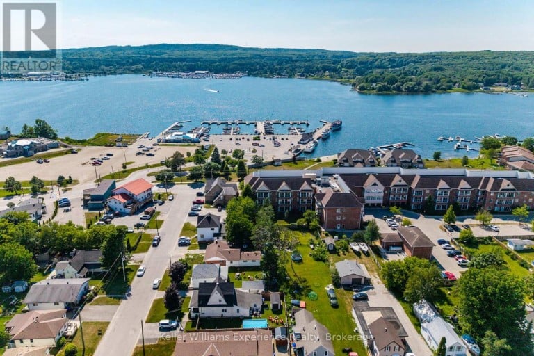 9 WOLFE STREET, Penetanguishene, Ontario, L9M1B9